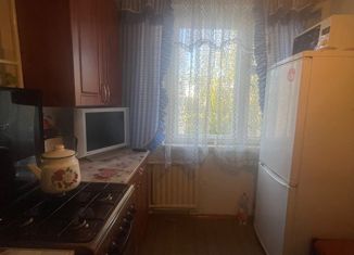 3-комнатная квартира в аренду, 60 м2, посёлок городского типа Дедовичи, улица Егорова, 30