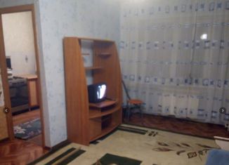 Сдаю в аренду 1-комнатную квартиру, 31 м2, Челябинск, Трудовая улица, 25А, Металлургический район