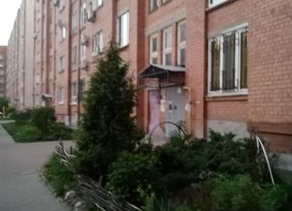 Продажа четырехкомнатной квартиры, 105 м2, Ярославль, улица Титова, 1, район Нефтестрой