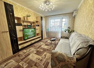 2-ком. квартира на продажу, 51.5 м2, Строитель, улица 5 Августа, 18