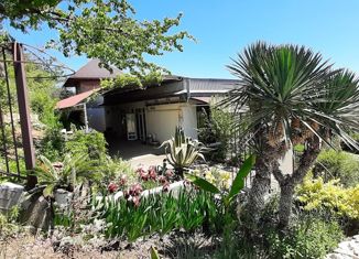 Продам дом, 300 м2, село Молдовка, улица Ленина, 16