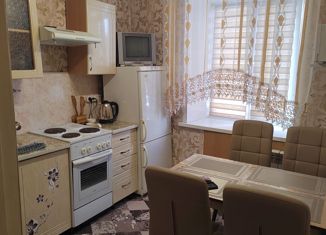 1-комнатная квартира на продажу, 33 м2, поселок городского типа Шерегеш, улица Дзержинского, 25