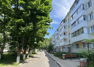 Сдача в аренду 2-комнатной квартиры, 47 м2, Белгородская область, улица Мокроусова, 5
