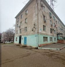 Двухкомнатная квартира на продажу, 37 м2, Элиста, 1-й микрорайон, 3, 1-й микрорайон