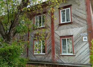 Продажа 2-комнатной квартиры, 42.7 м2, Саров, улица Александровича, 15