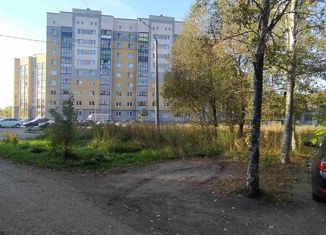 Трехкомнатная квартира в аренду, 60 м2, Тверь, улица Громова, 18к2, Пролетарский район