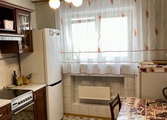 Продаю 2-ком. квартиру, 52.5 м2, Белово, Юбилейная улица, 19