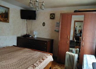 Продаю комнату, 30 м2, Воронеж, улица Любы Шевцовой, 17, Юго-Западный жилой район