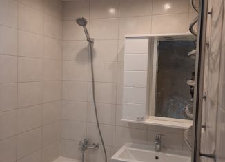 Продаю 2-ком. квартиру, 47 м2, Москва, Профсоюзная улица, 114к1, район Коньково