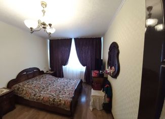 Продается трехкомнатная квартира, 61 м2, Челябинская область, улица Ленина, 42