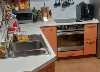 Продам 3-комнатную квартиру, 76.4 м2, Москва, Карамышевская набережная, 48к3, метро Народное Ополчение