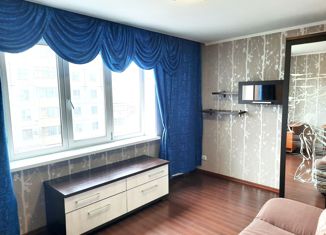 Продаю 5-комнатную квартиру, 105 м2, Абакан, улица Крылова, 100