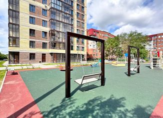 Продается 3-ком. квартира, 89 м2, Омск, Братская улица, 19/3, Октябрьский округ