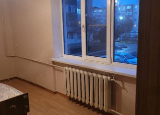 Продаю 2-ком. квартиру, 44.1 м2, Майкоп, Прямая улица, 5