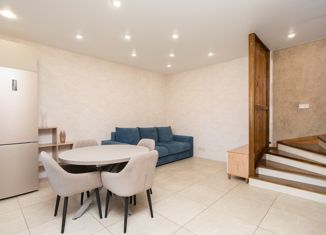 Продам таунхаус, 58.8 м2, село Новолуговое, 4-й квартал, 43/10