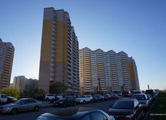Продажа двухкомнатной квартиры, 63 м2, Санкт-Петербург, ЖК Каменка, Парашютная улица, 58