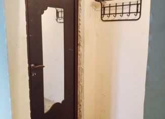 Продается двухкомнатная квартира, 59.9 м2, Радужный, 9-й микрорайон, 25
