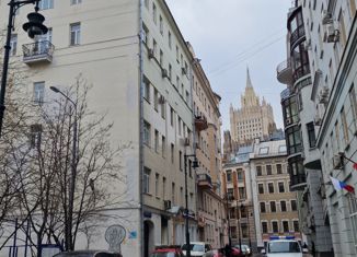 Продажа четырехкомнатной квартиры, 109 м2, Москва, Кривоарбатский переулок, 19, Кривоарбатский переулок
