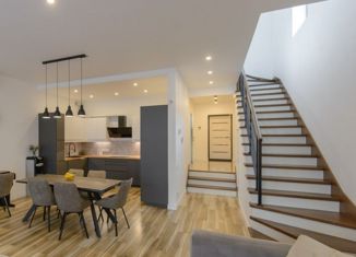 Продаю дом, 145 м2, посёлок городского типа Сириус