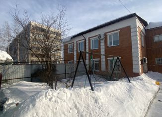 Продаю трехкомнатную квартиру, 64.5 м2, село Ракитное, Школьная улица, 16