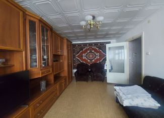 Продается 2-ком. квартира, 50 м2, Березники, улица Миндовского, 6