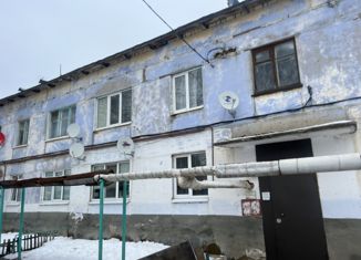 Продажа 2-комнатной квартиры, 42.9 м2, поселок городского типа Суходол, Школьная улица, 4А