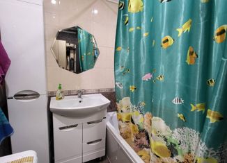 Продам однокомнатную квартиру, 37.5 м2, село Печерск, Школьная улица, 15