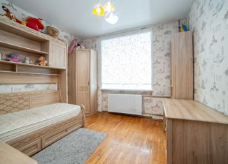 Продается 3-комнатная квартира, 75 м2, Екатеринбург, улица Белинского, 78, улица Белинского