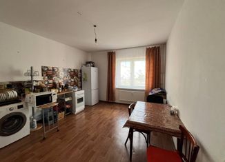 Продается 2-комнатная квартира, 68 м2, Ростов-на-Дону, улица Петренко, 26