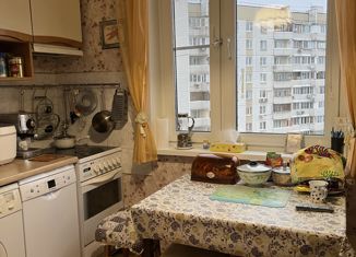 Продается 3-комнатная квартира, 63 м2, Москва, Костромская улица, 4А, метро Бибирево