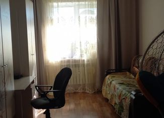 Продается 3-ком. квартира, 59.3 м2, село Белоярск, Совхозная улица, 11