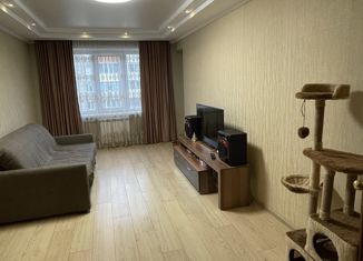 Продается 3-комнатная квартира, 60 м2, посёлок городского типа Берёзовка, Береговая улица, 40