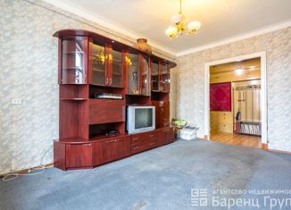 2-комнатная квартира на продажу, 58 м2, Петрозаводск, проспект Карла Маркса, 12, район Центр