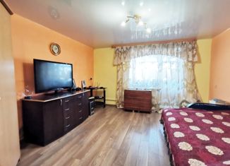 Трехкомнатная квартира на продажу, 71.6 м2, Иркутская область, улица Помяловского, 17А