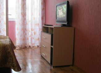 Продаю 1-комнатную квартиру, 31.8 м2, Судак, улица Гагарина, 6