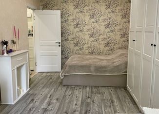 Продается однокомнатная квартира, 32.7 м2, Москва, улица Народного Ополчения, 24, метро Народное Ополчение