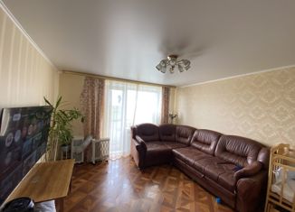 Продается 3-комнатная квартира, 61 м2, Челябинская область, улица 40 лет Победы, 20
