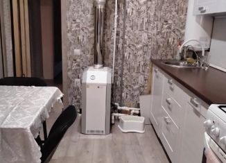 2-комнатная квартира на продажу, 57.2 м2, село Обшаровка, улица 40 лет Победы, 6