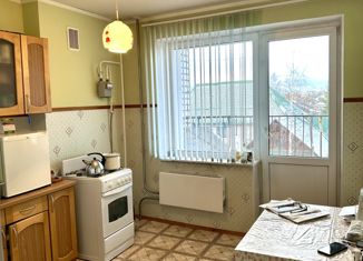 Продается однокомнатная квартира, 36.2 м2, Новгородская область, улица 1 Мая, 40