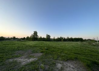 Продаю земельный участок, 15 сот., сельский посёлок Красная Горка, Изумрудная улица