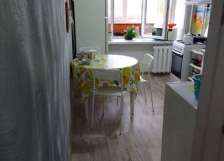 Продаю 1-комнатную квартиру, 33 м2, Глазов, Чепецкая улица, 7А