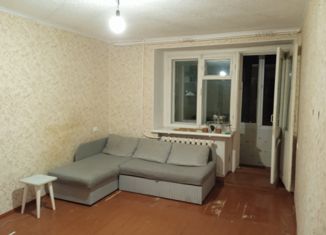 Однокомнатная квартира на продажу, 33 м2, Тюменская область, Революционная улица, 27А