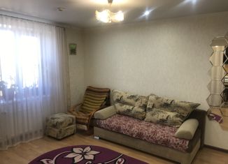 Продается трехкомнатная квартира, 80 м2, Республика Башкортостан, улица 7 Ноября, 101