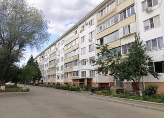 Продается 2-ком. квартира, 53.2 м2, Невинномысск, Приборостроительная улица, 2А