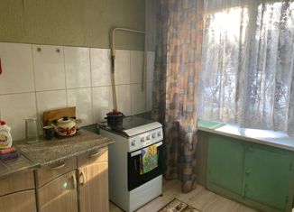 Продам 1-ком. квартиру, 32.2 м2, Челябинск, улица Чайковского, 12, Курчатовский район