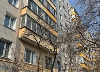 Продается 2-ком. квартира, 44.8 м2, Москва, Барвихинская улица, 24, станция Сетунь