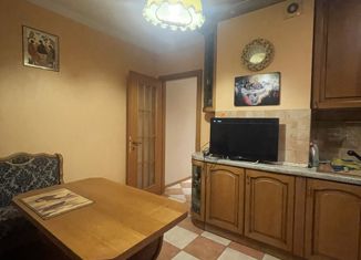 Продажа 3-ком. квартиры, 77 м2, Москва, ЮЗАО, улица Островитянова, 11