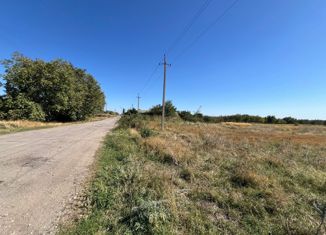 Земельный участок на продажу, 20 сот., село Лакедемоновка, Октябрьская улица