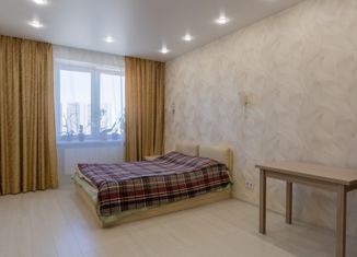 Продаю 1-комнатную квартиру, 47.6 м2, Санкт-Петербург, метро Звёздная, Среднерогатская улица, 20