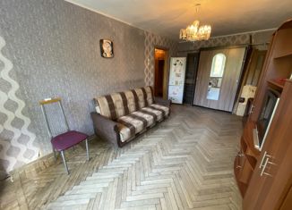 Продаю трехкомнатную квартиру, 57 м2, Санкт-Петербург, Рашетова улица, 11к2, Рашетова улица